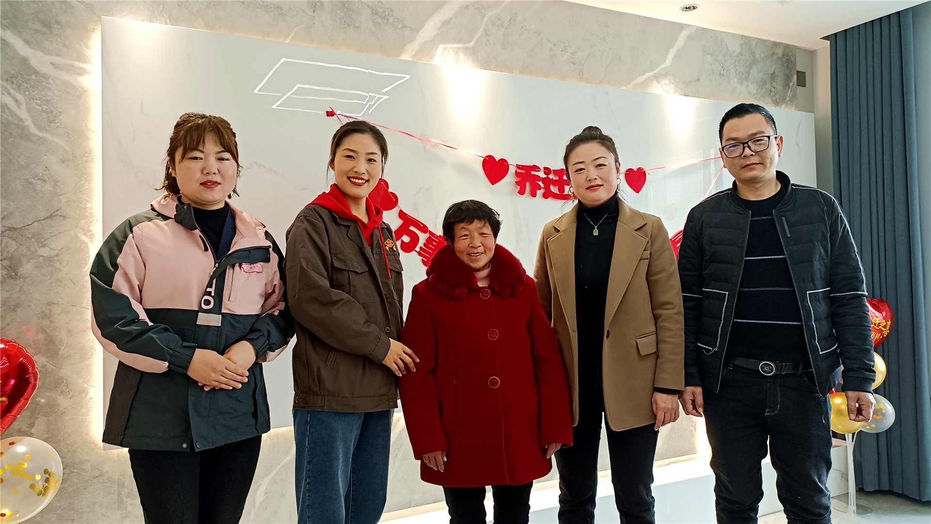 資源聯(lián)動(dòng)“迎集團(tuán)慶、慶三八節(jié)” (8)_副本.jpg